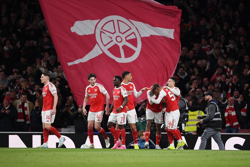 乐彩网官网-曼城崩盘!近4场仅1胜+被保级2队逼平 落后9分:英超夺冠概率剩2%